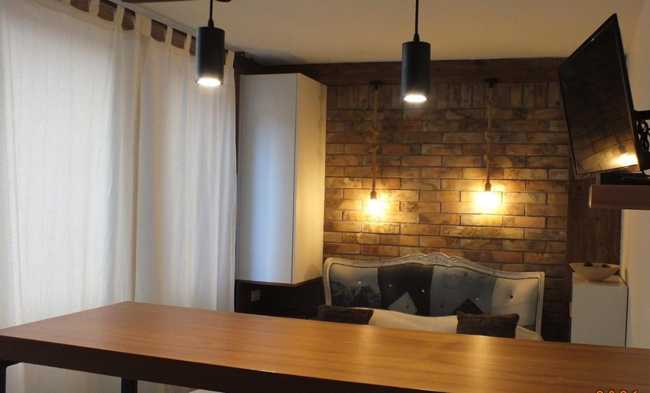 Little L Apartments Dorcol 베오그라드 외부 사진