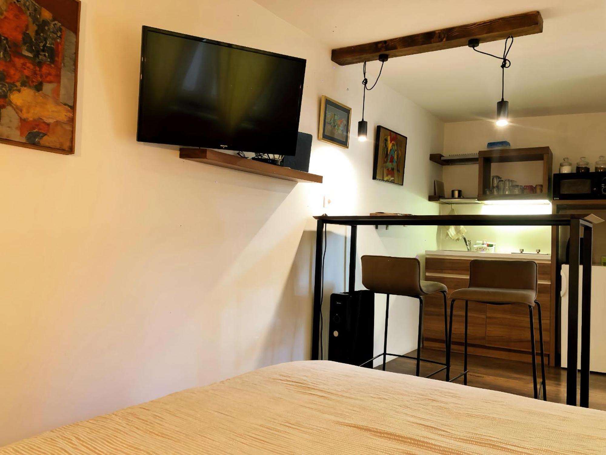 Little L Apartments Dorcol 베오그라드 외부 사진